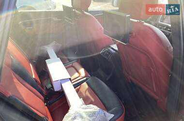 Внедорожник / Кроссовер Audi SQ5 2014 в 