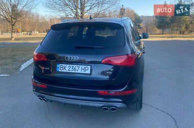 Внедорожник / Кроссовер Audi SQ5 2013 в 