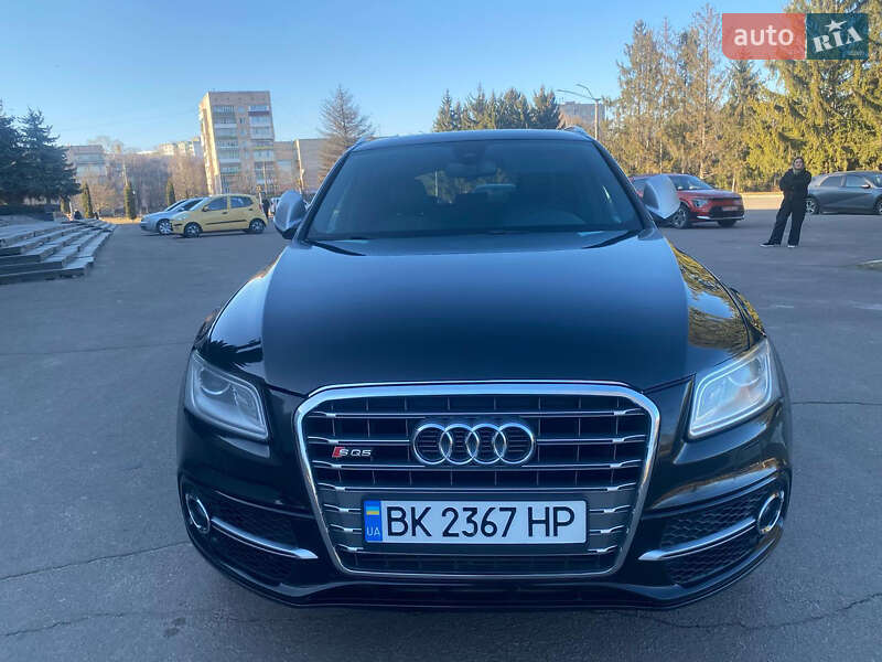 Позашляховик / Кросовер Audi SQ5 2013 в Рівному