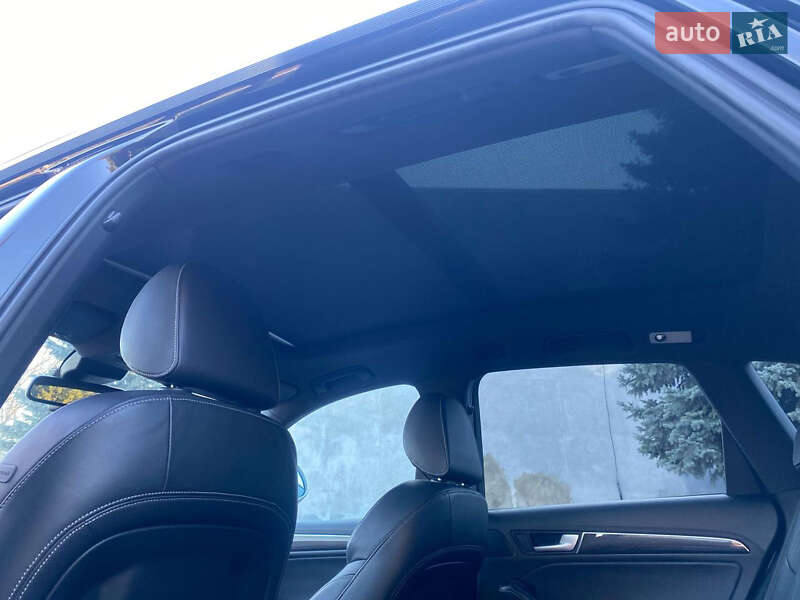 Позашляховик / Кросовер Audi SQ5 2013 в Рівному