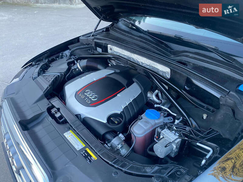 Позашляховик / Кросовер Audi SQ5 2013 в Рівному