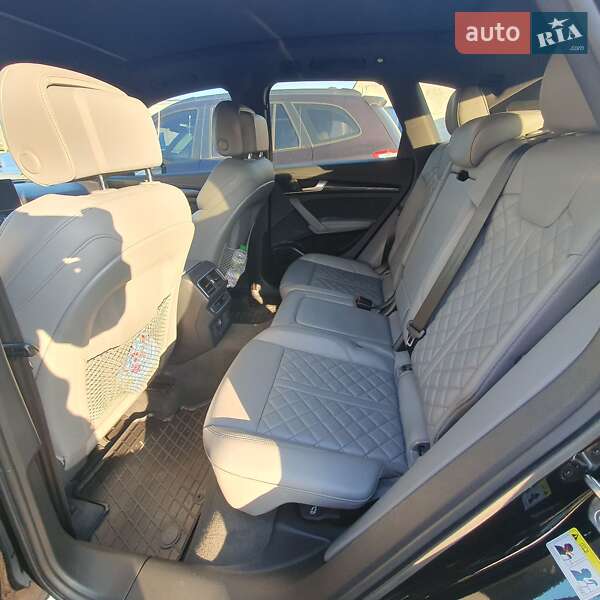 Внедорожник / Кроссовер Audi SQ5 2018 в Горишних Плавнях