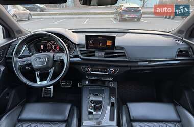 Внедорожник / Кроссовер Audi SQ5 2019 в 