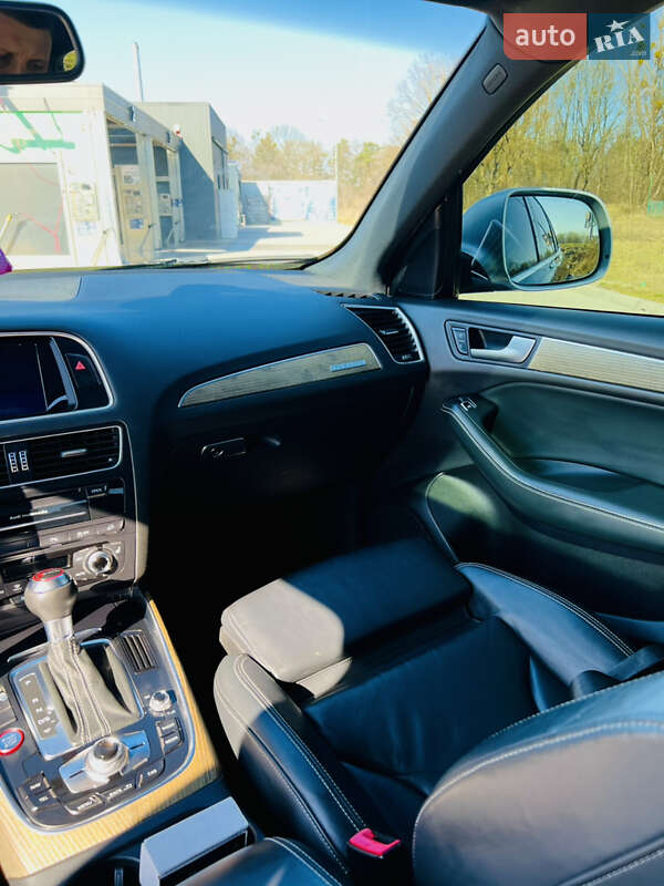 Внедорожник / Кроссовер Audi SQ5 2014 в Львове