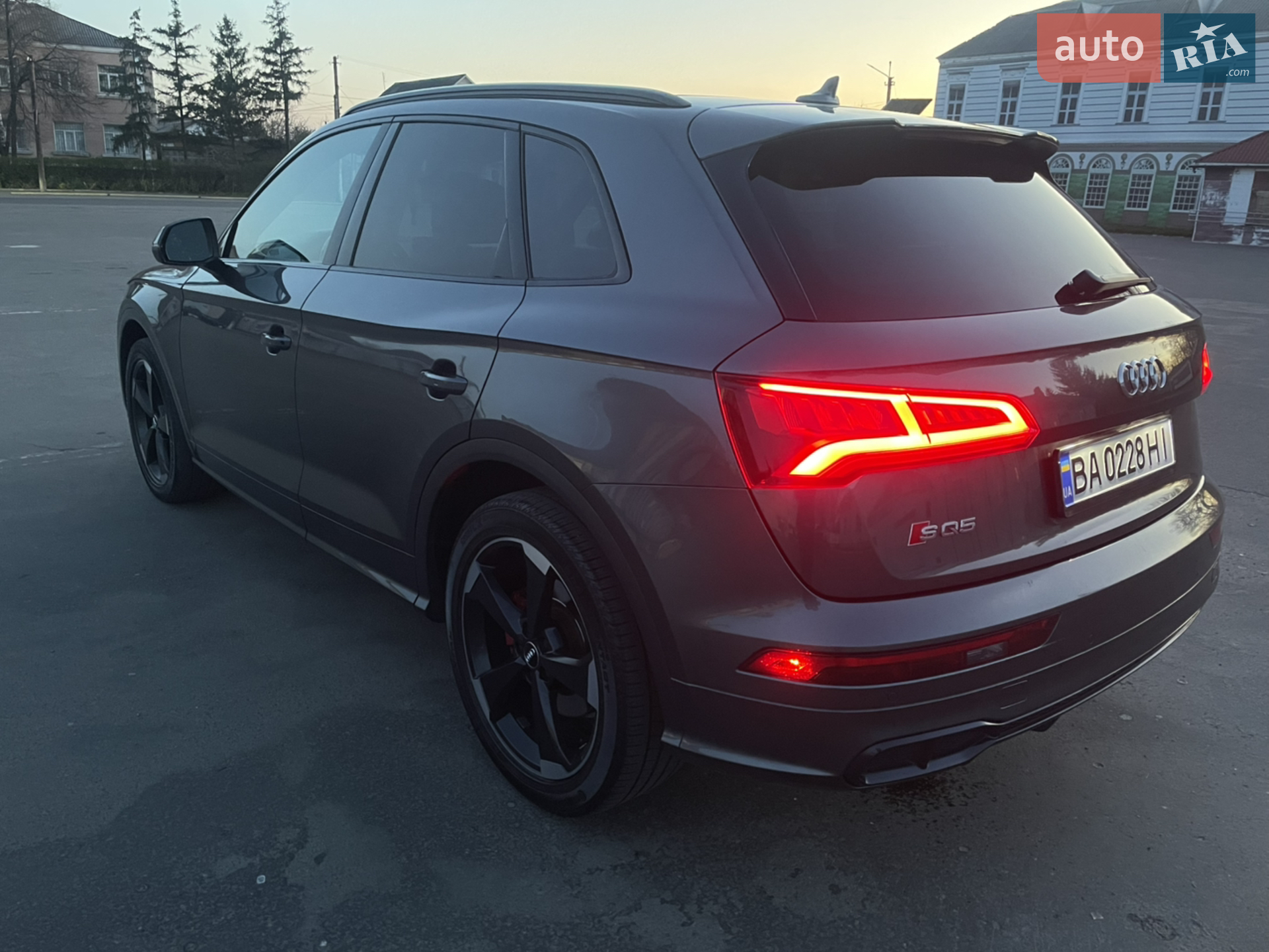 2019 Audi SQ5 - мініатюра 15