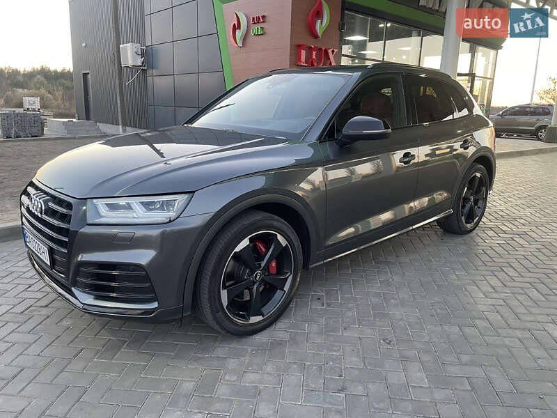 Внедорожник / Кроссовер Audi SQ5 2019 в Гайвороне