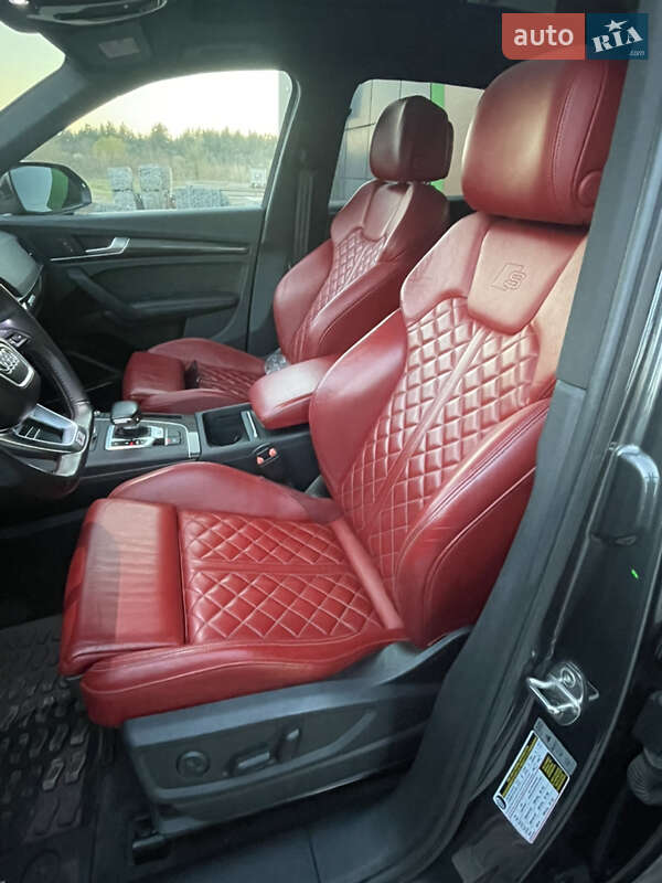 Внедорожник / Кроссовер Audi SQ5 2019 в Гайвороне