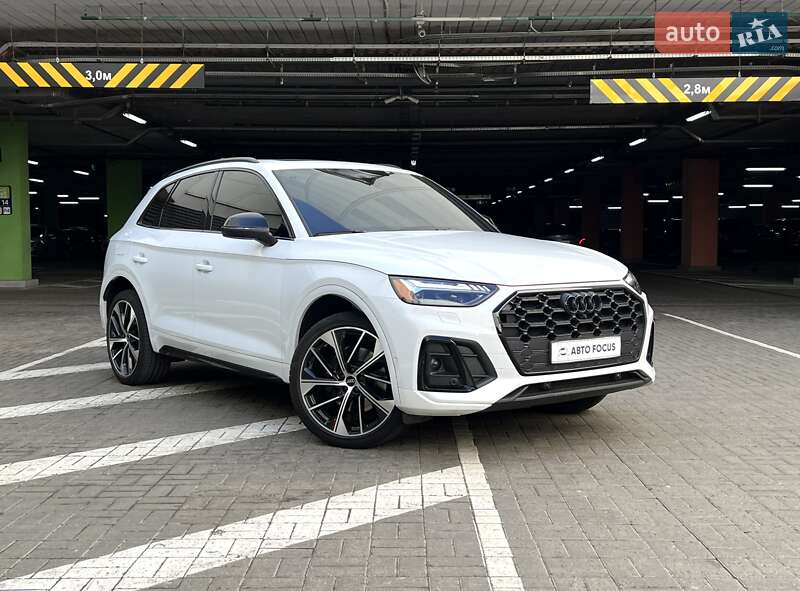 Audi SQ5 2022