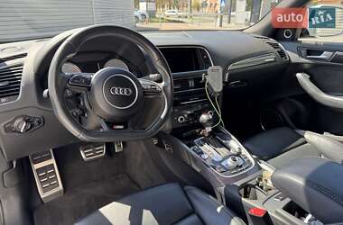 Позашляховик / Кросовер Audi SQ5 2016 в 