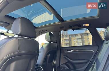 Позашляховик / Кросовер Audi SQ5 2016 в 