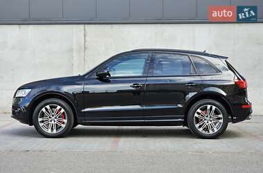 Позашляховик / Кросовер Audi SQ5 2016 в 