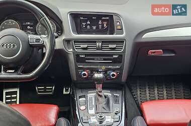 Позашляховик / Кросовер Audi SQ5 2016 в 