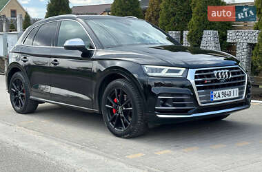 Внедорожник / Кроссовер Audi SQ5 2017 в 