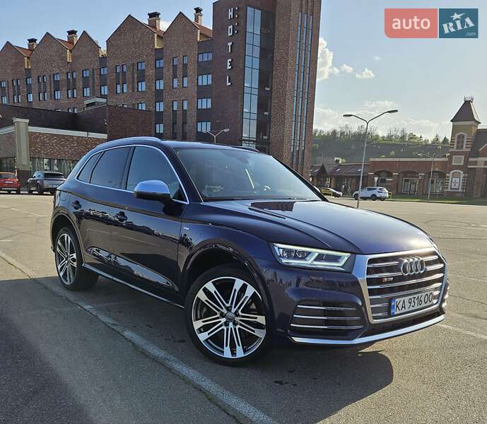 Позашляховик / Кросовер Audi SQ5 2018 в Києві