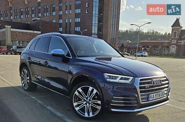 Позашляховик / Кросовер Audi SQ5 2018 в 
