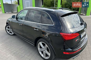 Внедорожник / Кроссовер Audi SQ5 2014 в 