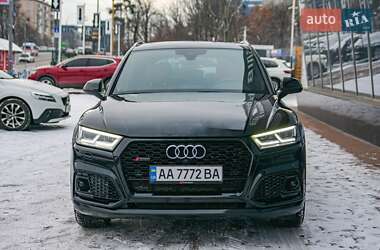 Внедорожник / Кроссовер Audi SQ5 2018 в 