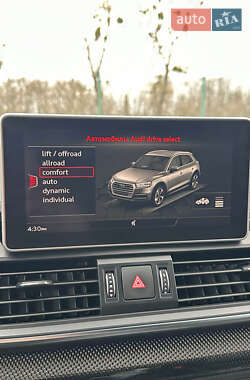 Внедорожник / Кроссовер Audi SQ5 2017 в 