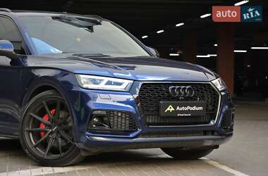 Внедорожник / Кроссовер Audi SQ5 2019 в 