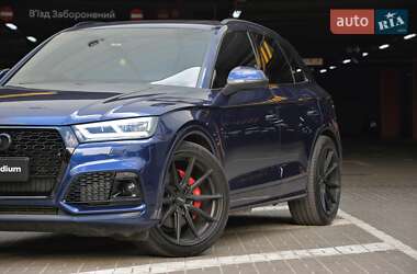 Внедорожник / Кроссовер Audi SQ5 2019 в 