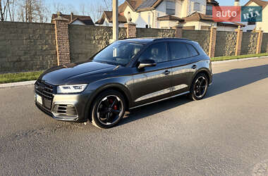 Внедорожник / Кроссовер Audi SQ5 2019 в 