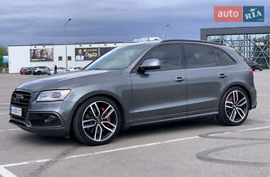 Внедорожник / Кроссовер Audi SQ5 2015 в 