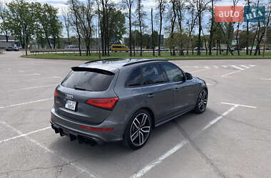 Внедорожник / Кроссовер Audi SQ5 2015 в 