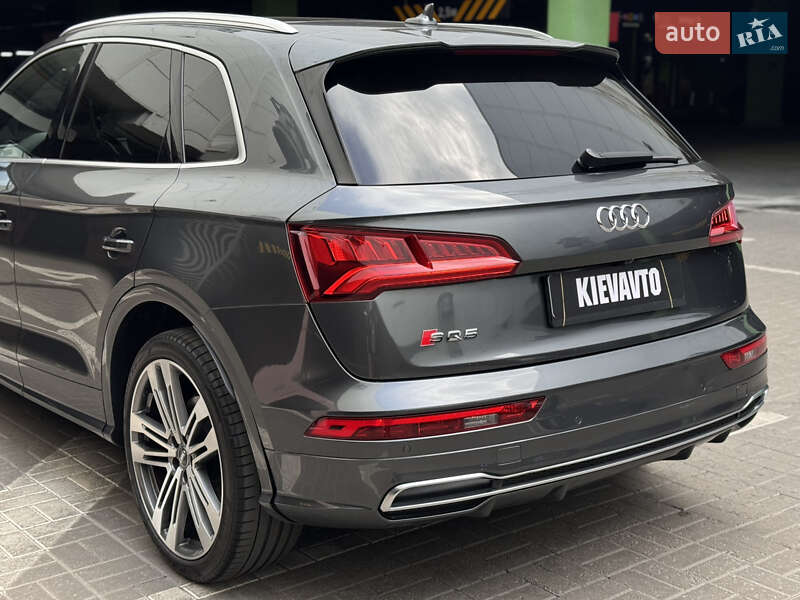 Позашляховик / Кросовер Audi SQ5 2018 в Києві