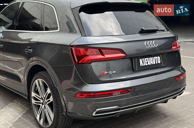 Внедорожник / Кроссовер Audi SQ5 2018 в 