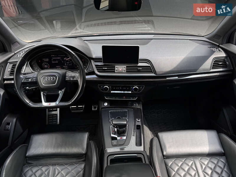Позашляховик / Кросовер Audi SQ5 2018 в Києві