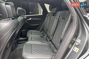 Внедорожник / Кроссовер Audi SQ5 2018 в 