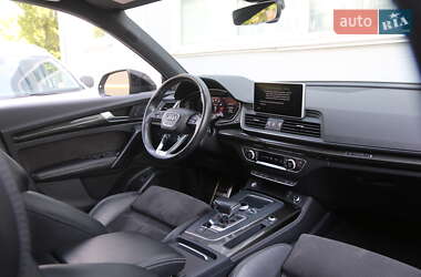 Внедорожник / Кроссовер Audi SQ5 2018 в 