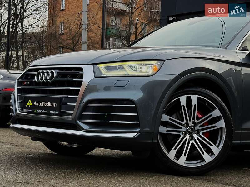 Позашляховик / Кросовер Audi SQ5 2018 в Києві
