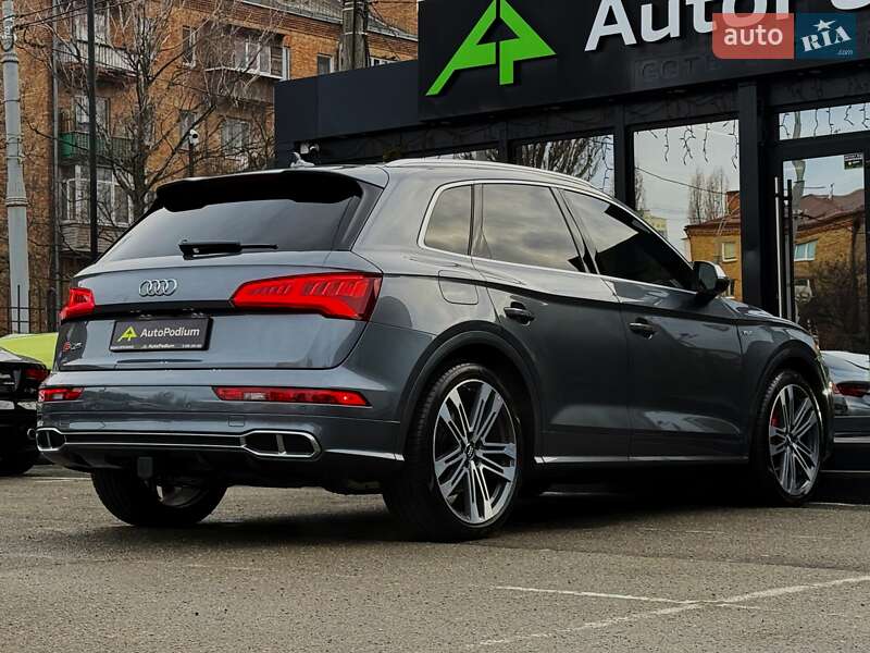 Позашляховик / Кросовер Audi SQ5 2018 в Києві