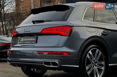 Внедорожник / Кроссовер Audi SQ5 2018 в 