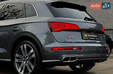Внедорожник / Кроссовер Audi SQ5 2018 в 