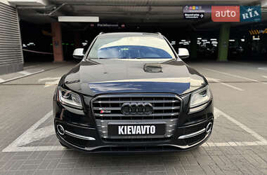 Позашляховик / Кросовер Audi SQ5 2013 в 