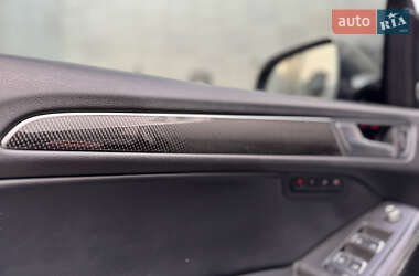 Позашляховик / Кросовер Audi SQ5 2013 в 