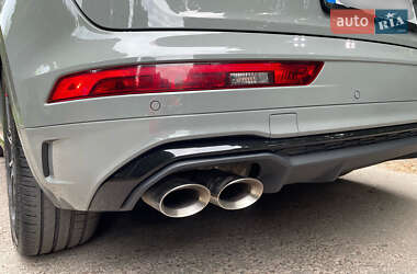 Внедорожник / Кроссовер Audi SQ5 2022 в 
