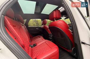 Внедорожник / Кроссовер Audi SQ5 2019 в 