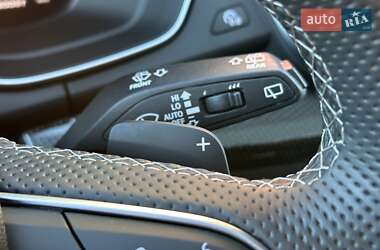 Внедорожник / Кроссовер Audi SQ5 2022 в 