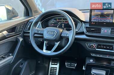 Внедорожник / Кроссовер Audi SQ5 2022 в 