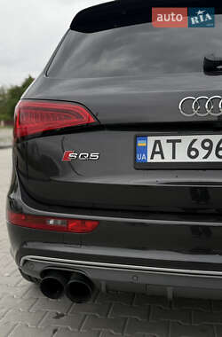 Внедорожник / Кроссовер Audi SQ5 2014 в 