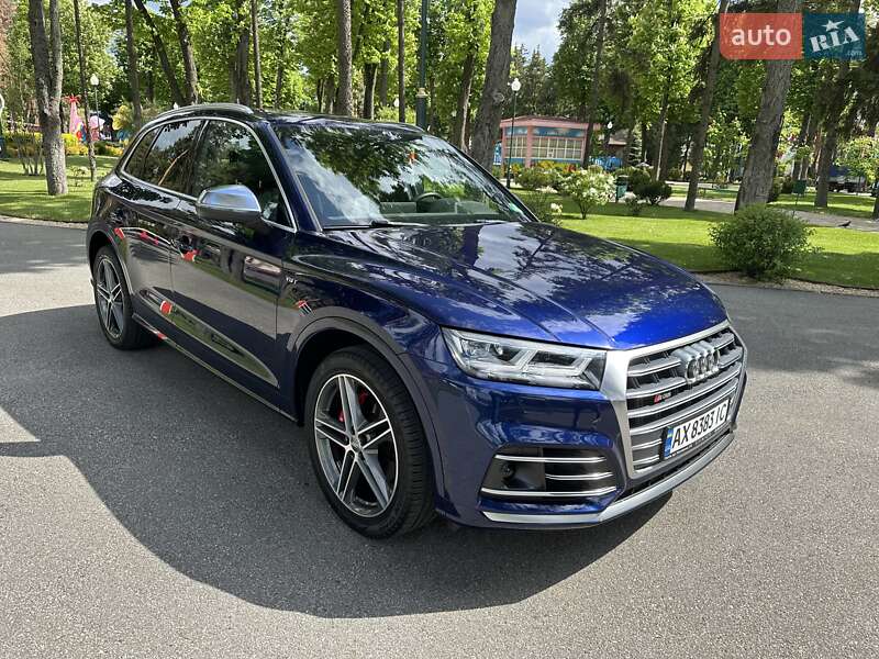 Внедорожник / Кроссовер Audi SQ5 2018 в Харькове