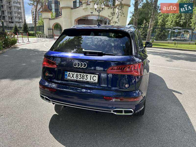 Внедорожник / Кроссовер Audi SQ5 2018 в Харькове