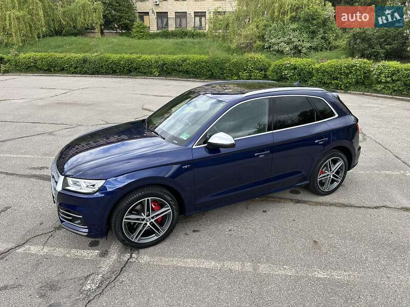 Внедорожник / Кроссовер Audi SQ5 2018 в Харькове