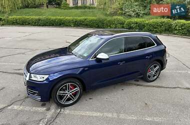 Внедорожник / Кроссовер Audi SQ5 2018 в 