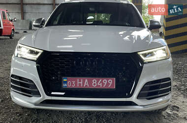 Позашляховик / Кросовер Audi SQ5 2018 в 