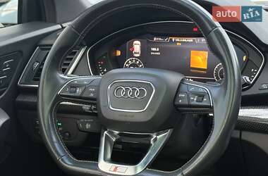 Позашляховик / Кросовер Audi SQ5 2019 в 