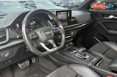 Позашляховик / Кросовер Audi SQ5 2019 в 